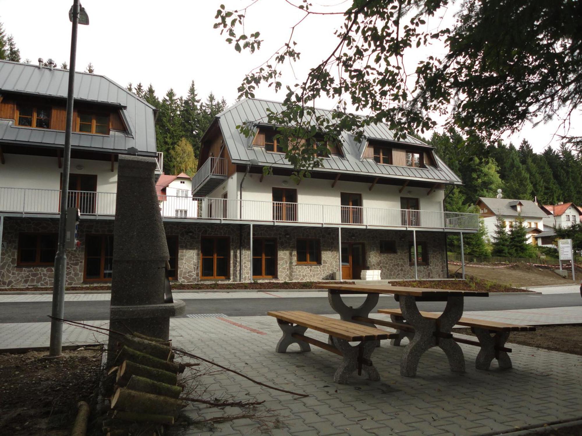 Penzion Dominik Zelezna Ruda Exterior photo